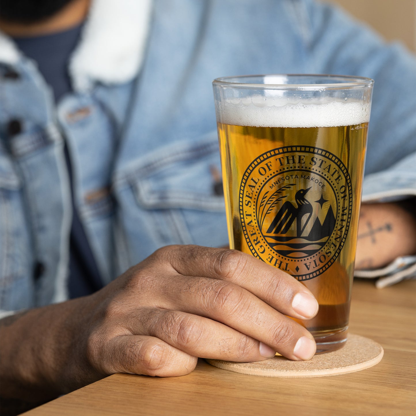 Minnesota State Seal pint glass