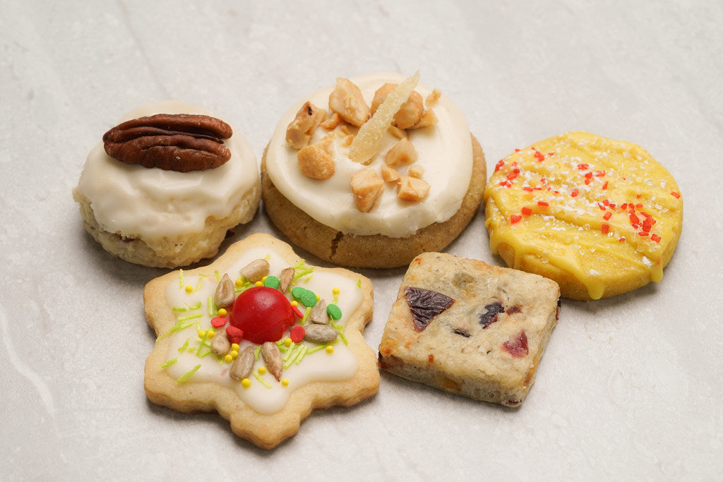 5 finalist cookies from the 2019 contest including Italian Cream Cake Cookies, Minnesota Sundae Cookies, Orange Tumeric Cookies, Smoky Blue-Cheese Cherry Cookies, and Whiskey Ginger (winner). Recipes for all 5 cookies are included in The Ultimate Minnesota Cookie Book. 